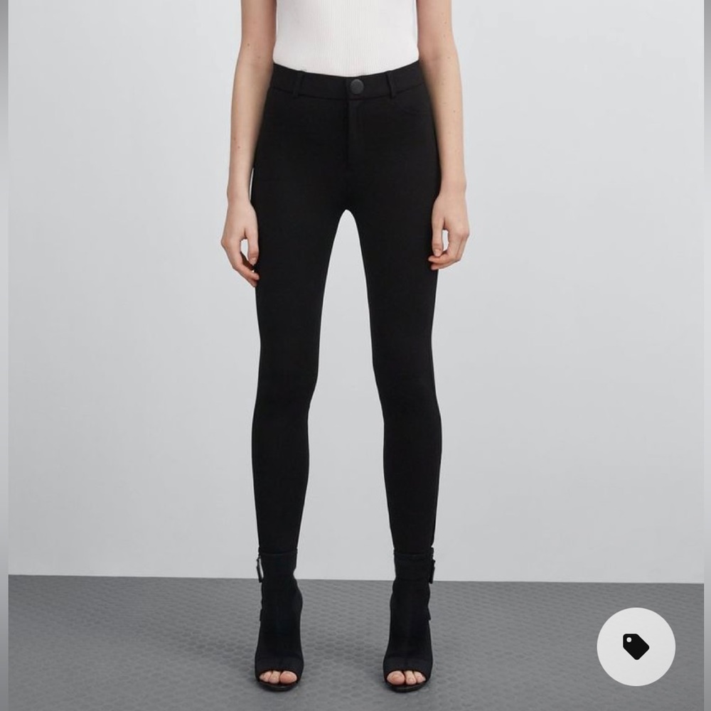High waist buttoned leggings